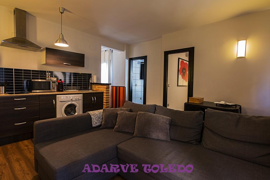 Apartamentos Adarve Toledo Exterior photo