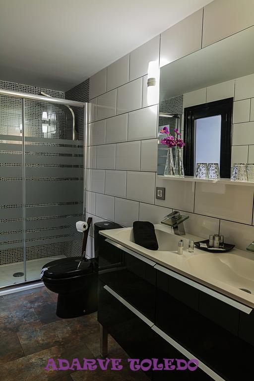 Apartamentos Adarve Toledo Exterior photo