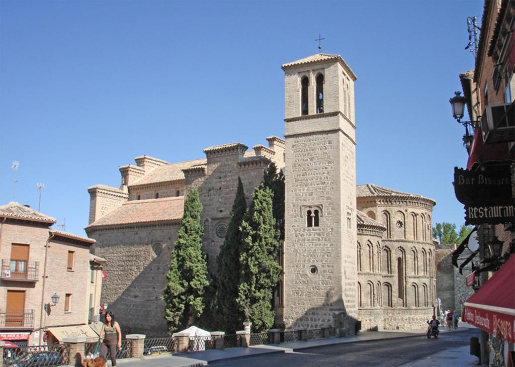 Apartamentos Adarve Toledo Exterior photo